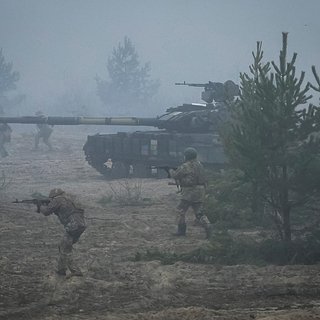 Главком ВСУ и министр обороны Украины посетили позиции войск