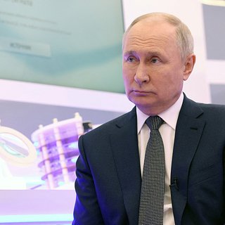 Путин призвал привлекать на работу в школы «побольше крутых мужиков»
