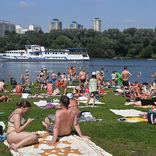 Лету 2024 года в России предрекли звание самого жаркого в истории