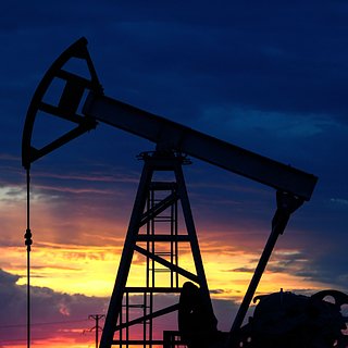 Россия добровольно сократит добычу и поставки нефти
