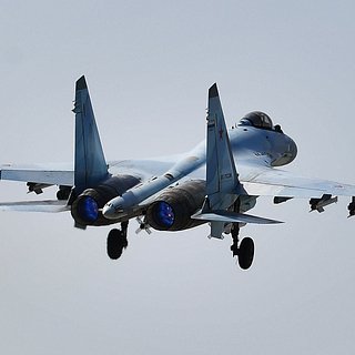 Российский летчик голосом отвел ракету от самолета сослуживца