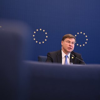 Еврокомиссия предоставит деньги Украине до конца марта