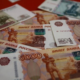 Затраты россиян на погашения кредитов резко выросли