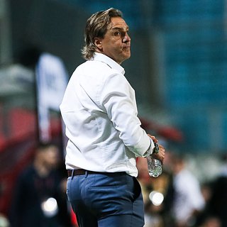 Тренер клуба РПЛ раскрыл отношение к курящим футболистам