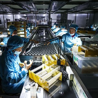 США посоветовали Китаю производить меньше товаров
