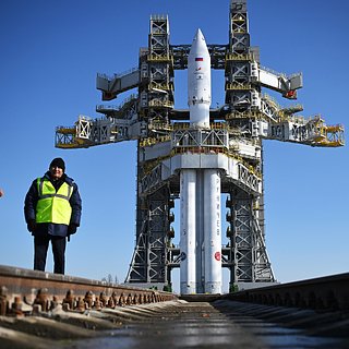 «Роскосмос» пообещал в 2028 году запустить на «Ангаре» пилотируемый корабль
