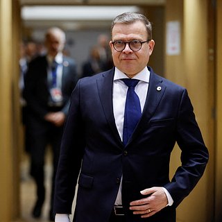 Премьер Финляндии отказался общаться с русскоязычными жителями. В этот день к границе с РФ прилетела глава Еврокомиссии