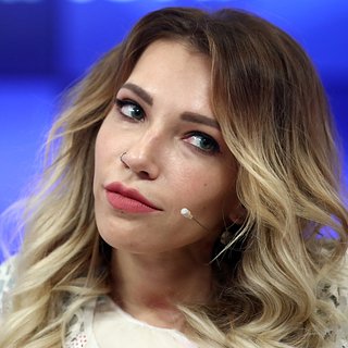 Певица Юлия Самойлова лишилась лекарства стоимостью почти миллион