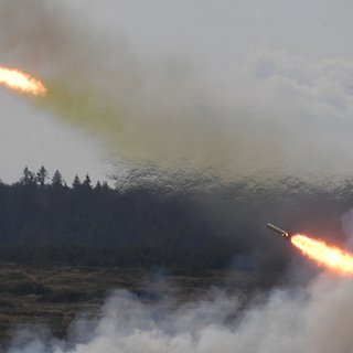 Эксперт рассказал об особенностях новой российской огнеметной системы «Дракон»