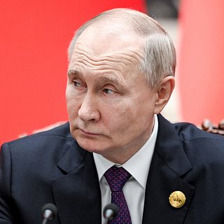 Путин назвал госпереворот источником украинской власти