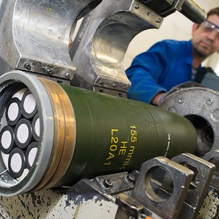 В ФРГ подняли вопрос о запрете использования Украиной кассетных боеприпасов