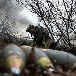 На Западе связали снятие запрета США на поставки оружия «Азову» с отчаянным положением ВСУ