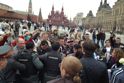 Задержание на Красной площади 20.04.2013