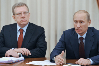 Алексей Кудрин (слева) и Владимир Путин, 2011 год