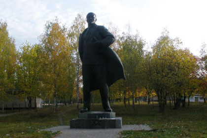 Памятник Ленину в Сумах