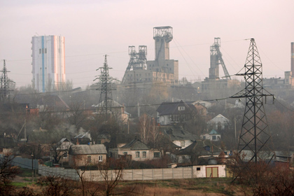 Вид на угольную шахту в Донецке