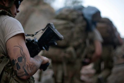 Татуировка на солдате американской армии