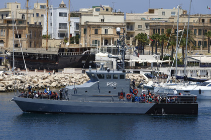 Катер береговой охраны Мальты