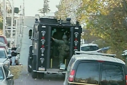 Автомобиль с бойцами SWAT в Питтсбурге