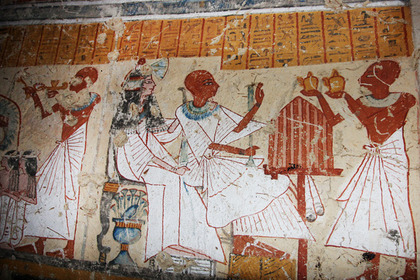 Роспись на стене найденной гробницы 