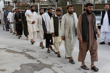 Заключенные талибы