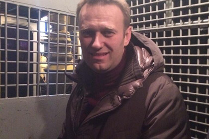 Алексей Навальный в автозаке