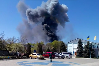 Взрыв вертолета Ми-8 на аэродроме Краматорска, 25 апреля 2014 года