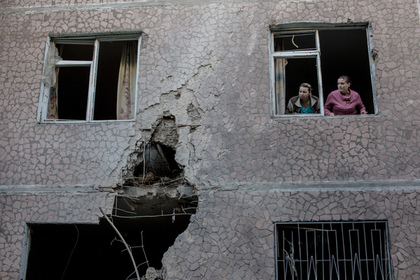 Дом в Славянске после артобстрела украинской армии