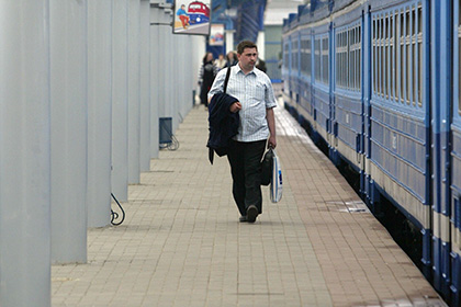 Медведев предложил увеличить штрафы за безбилетный проезд в поездах