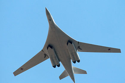 Самолет Ту-160