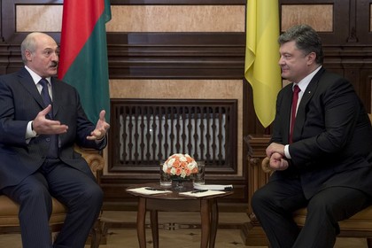 Петр Порошенко и Александр Лукашенко