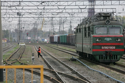 Украина прекратит прямое железнодорожное сообщение с Крымом