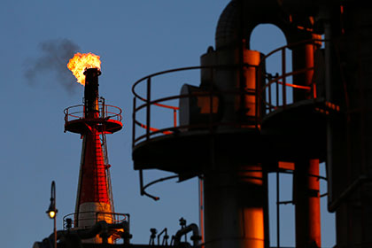 Нефть Brent упала ниже 48 долларов за баррель 