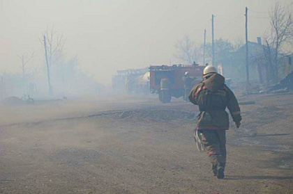 СМИ сообщили о четырех жертвах пожаров в Хакасии
