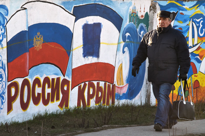 Медведев сравнил присоединение Крыма с падением Берлинской стены