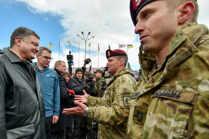 Петр Порошенко на открытии украинско-американских командно-штабных учений