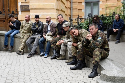 Бессрочная акция «Правого сектора» в Киеве