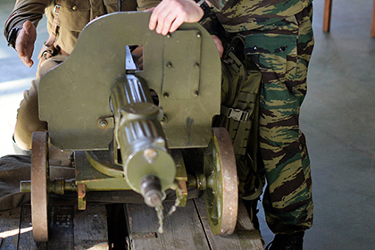 Журналисты нашли среди вооружения украинских бойцов пулемет Максима