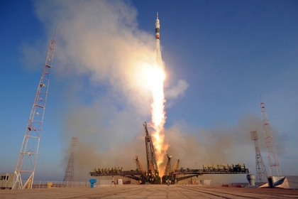   Старт ракеты-носителя «Союз-ФГ» с пилотируемым кораблем «Союз ТМА-19М» с космодрома Байконур