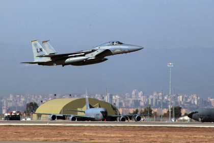 Истребитель F-15 ВВС США