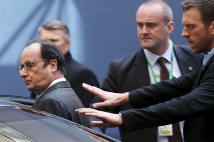 Франсуа Олланд (крайний слева)