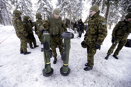 Эстония получила от США противотанковые ракеты Javelin
