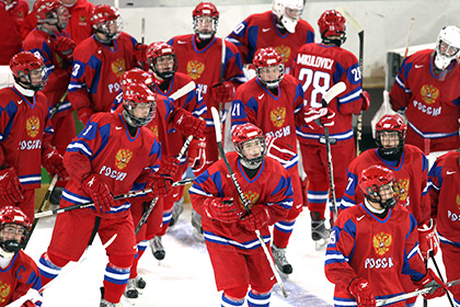 Юношеская сборная России отправится на ЧМ без хоккеистов 1998 года рождения