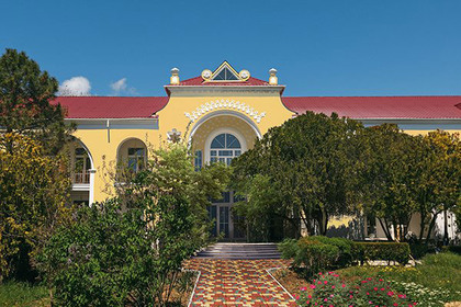 Княгиня Романова открыла отель в Крыму