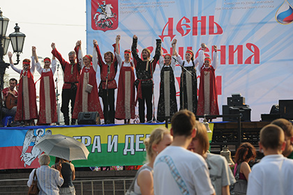 Церковь поддержала идеи коммунистов насчет Дня России