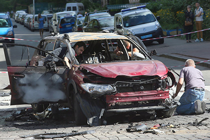 Место взрыва автомобиля Павла Шеремета