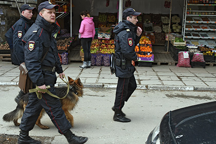 На продовольственной базе в Новой Москве задержали 120 нелегалов