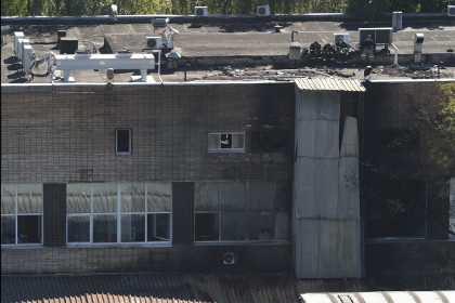 СМИ узнали о погибших при пожаре на складе в Москве россиянах