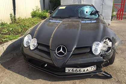 Водителя Mercedes с номером 666 объявили в розыск после ДТП с жертвами в Москве