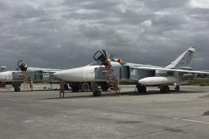 Самолеты ВКС на авиабазе Хмеймим в Сирии